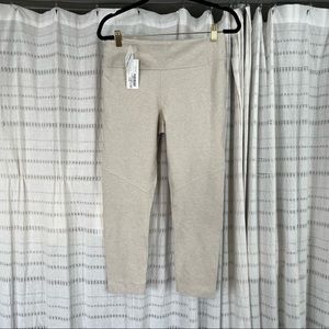 Outdoor Voices 3/4 Warm-Up Legging in Oatmeal NWT